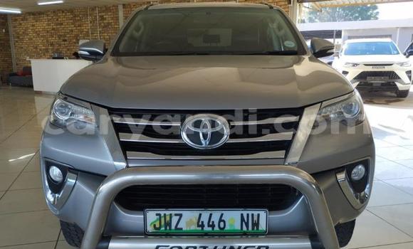 Buy Used Toyota Fortuner Red Car in Lusaka in Zambia Buy Used Toyota Fortuner Red Car in Lusaka in Zambia