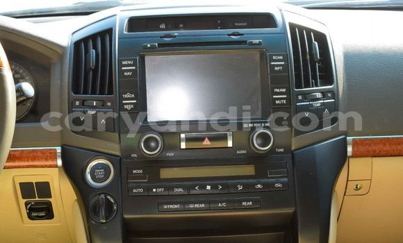 Tenga Imported Toyota Land Cruiser Zvimwe Mota in Import - Dubai in Zambia Tenga Imported Toyota Land Cruiser Zvimwe Mota in Import - Dubai in Zambia