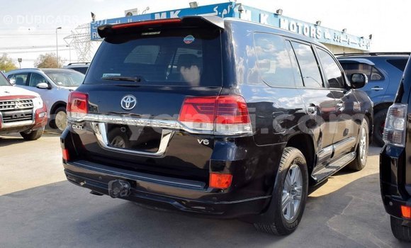 Nunua Imported Toyota Land Cruiser Nyeusi Gari ndani ya Import - Dubai nchini Zambia Nunua Imported Toyota Land Cruiser Nyeusi Gari ndani ya Import - Dubai nchini Zambia