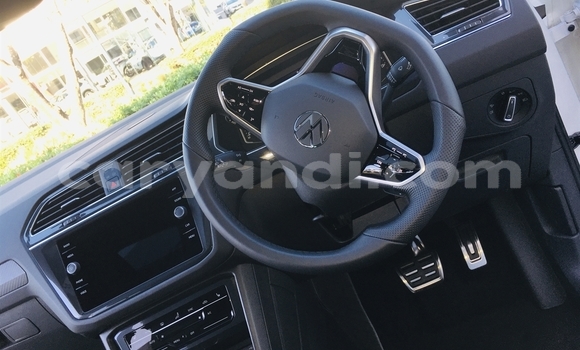 Acheter Occasion Voiture Volkswagen Tiguan Blanc à Lusaka, Zambie Acheter Occasion Voiture Volkswagen Tiguan Blanc à Lusaka, Zambie