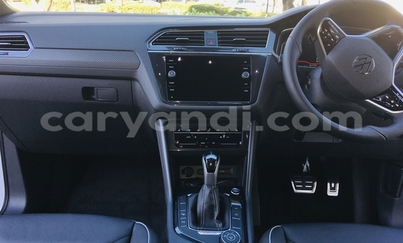 Acheter Occasion Voiture Volkswagen Tiguan Blanc à Lusaka, Zambie Acheter Occasion Voiture Volkswagen Tiguan Blanc à Lusaka, Zambie