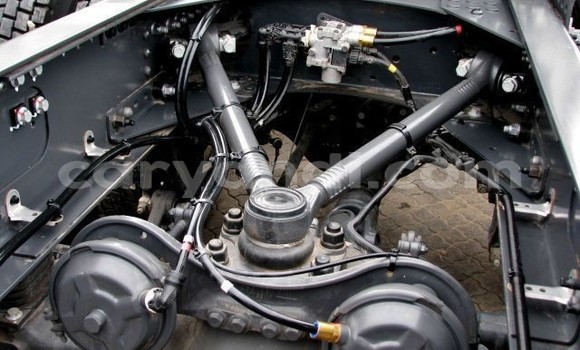 Acheter Occasion Utilitaire Volvo F4 Blanc à Lusaka, Zambie Acheter Occasion Utilitaire Volvo F4 Blanc à Lusaka, Zambie