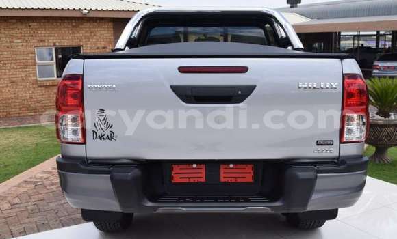 Buy Used Toyota Hilux Silver Car in Lusaka in Zambia Buy Used Toyota Hilux Silver Car in Lusaka in Zambia