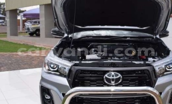 Buy Used Toyota Hilux Silver Car in Lusaka in Zambia Buy Used Toyota Hilux Silver Car in Lusaka in Zambia
