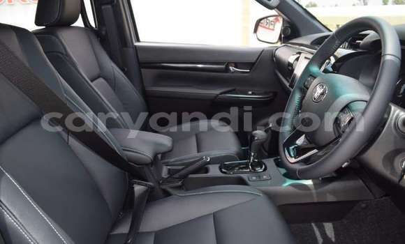 Buy Used Toyota Hilux Silver Car in Lusaka in Zambia Buy Used Toyota Hilux Silver Car in Lusaka in Zambia