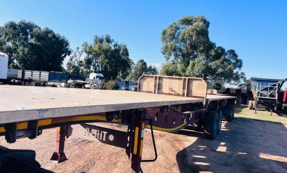 Nunua Afrit flat deck trailer ndani ya Lusaka nchini Zambia Nunua Afrit flat deck trailer ndani ya Lusaka nchini Zambia