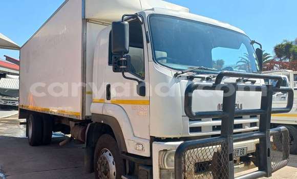 Tenga Tsaru Isuzu FTR 850 Chena Rori in Lusaka in Zambia Tenga Tsaru Isuzu FTR 850 Chena Rori in Lusaka in Zambia