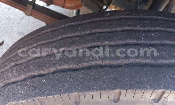 Acheter Occasion Utilitaire Isuzu FTR 850 Blanc à Lusaka, Zambie Acheter Occasion Utilitaire Isuzu FTR 850 Blanc à Lusaka, Zambie