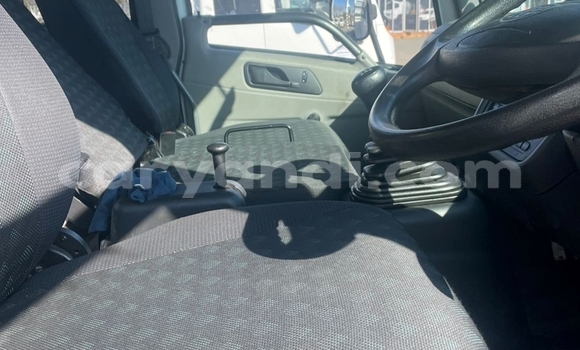 Acheter Occasion Utilitaire Caterpillar 120 Blanc à Lusaka, Zambie Acheter Occasion Utilitaire Caterpillar 120 Blanc à Lusaka, Zambie