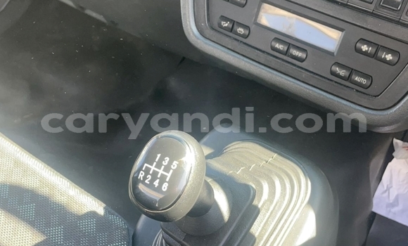 Acheter Occasion Utilitaire Caterpillar 120 Blanc à Lusaka, Zambie Acheter Occasion Utilitaire Caterpillar 120 Blanc à Lusaka, Zambie