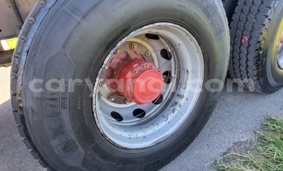 Tenga Tsaru Caterpillar 120 Chena Rori in Lusaka in Zambia Tenga Tsaru Caterpillar 120 Chena Rori in Lusaka in Zambia