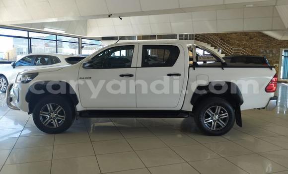 Buy Used Toyota Hilux White Car in Lusaka in Zambia Buy Used Toyota Hilux White Car in Lusaka in Zambia
