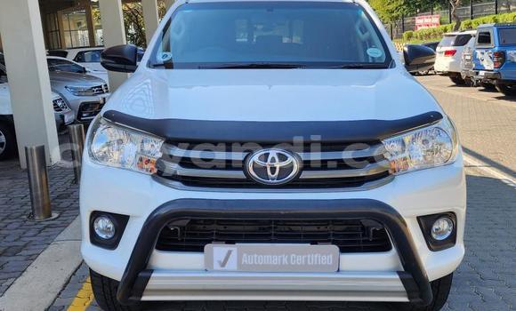 Buy Used Toyota Hilux White Car in Lusaka in Zambia Buy Used Toyota Hilux White Car in Lusaka in Zambia
