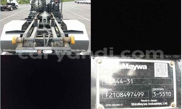 Buy Used Isuzu FTR 850 White Truck in Lusaka in Zambia Buy Used Isuzu FTR 850 White Truck in Lusaka in Zambia