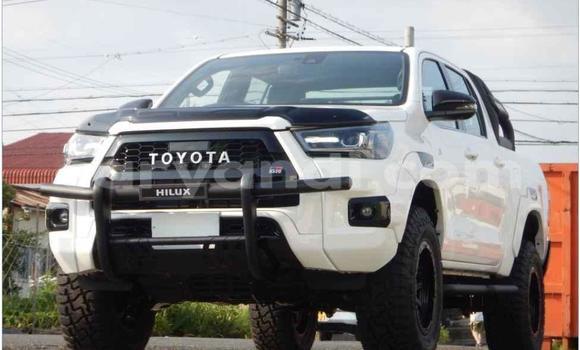 Buy Used Toyota Hilux Silver Car in Lusaka in Zambia Buy Used Toyota Hilux Silver Car in Lusaka in Zambia