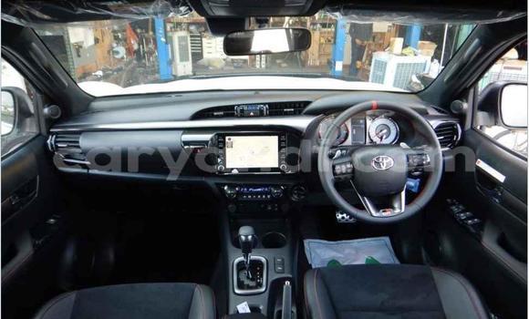 Buy Used Toyota Hilux Silver Car in Lusaka in Zambia Buy Used Toyota Hilux Silver Car in Lusaka in Zambia