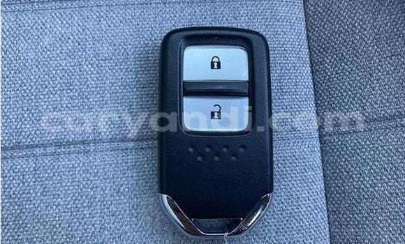 Acheter Occasion Voiture Honda FIT Gris à Lusaka, Zambie Acheter Occasion Voiture Honda FIT Gris à Lusaka, Zambie