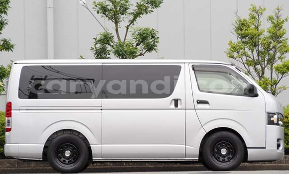 Buy Used Toyota Hiace Silver Car in Lusaka in Zambia Buy Used Toyota Hiace Silver Car in Lusaka in Zambia