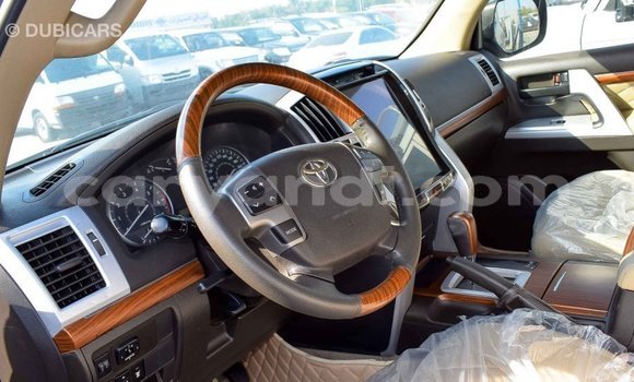Nunua Imported Toyota Land Cruiser Nyingine Gari ndani ya Import - Dubai nchini Zambia Nunua Imported Toyota Land Cruiser Nyingine Gari ndani ya Import - Dubai nchini Zambia