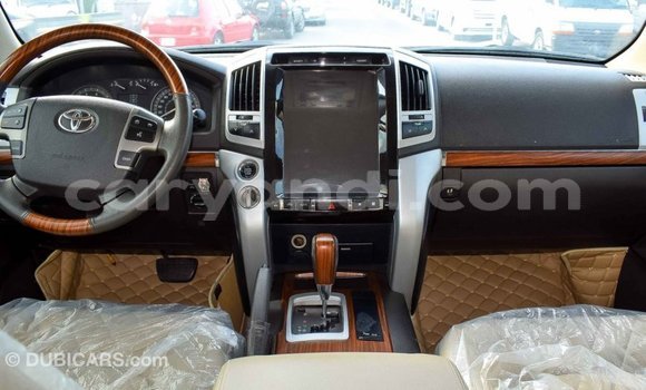 Nunua Imported Toyota Land Cruiser Nyingine Gari ndani ya Import - Dubai nchini Zambia Nunua Imported Toyota Land Cruiser Nyingine Gari ndani ya Import - Dubai nchini Zambia