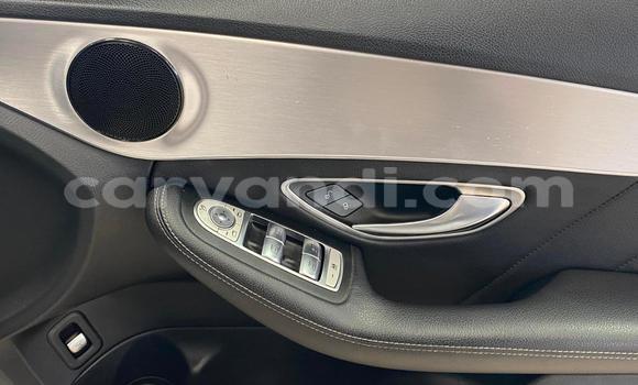 Tenga Tsaru Mercedes-Benz C-Classe Chena Mota in Chilanga in Lusaka Tenga Tsaru Mercedes-Benz C-Classe Chena Mota in Chilanga in Lusaka