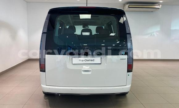 Buy Used Hyundai Starex White Car in Chingola in Zambia Buy Used Hyundai Starex White Car in Chingola in Zambia