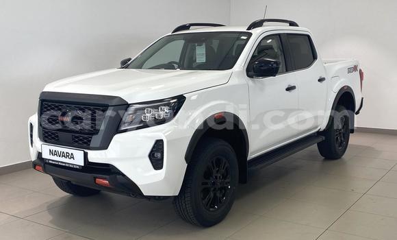 Tenga Tsaru Nissan Navara Chena Mota in Lusaka in Zambia