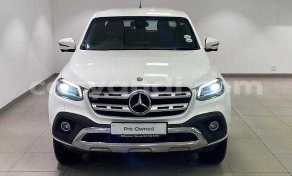 Acheter Occasion Voiture Mercedes‒Benz X-klasse Concept Blanc à Livingstone, Zambie Acheter Occasion Voiture Mercedes‒Benz X-klasse Concept Blanc à Livingstone, Zambie