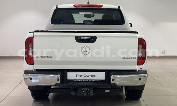 Acheter Occasion Voiture Mercedes‒Benz X-klasse Concept Blanc à Livingstone, Zambie Acheter Occasion Voiture Mercedes‒Benz X-klasse Concept Blanc à Livingstone, Zambie