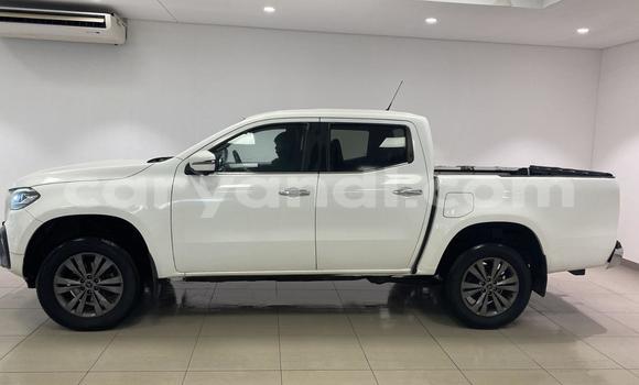 Acheter Occasion Voiture Mercedes‒Benz X-klasse Concept Blanc à Livingstone, Zambie Acheter Occasion Voiture Mercedes‒Benz X-klasse Concept Blanc à Livingstone, Zambie