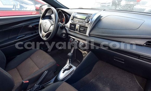 Acheter Import Voiture Toyota Yaris Noir à Import - Dubai, Zambie Acheter Import Voiture Toyota Yaris Noir à Import - Dubai, Zambie