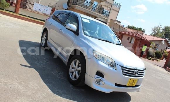 Tenga Tsaru Toyota Vanguard Zvimwe Mota in Lusaka in Zambia