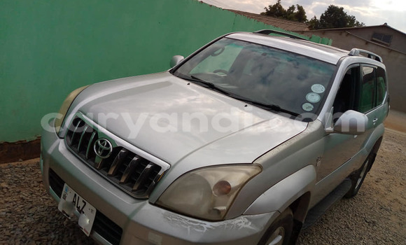 Nunua Ilio tumika Toyota Prado Nyingine Gari ndani ya Lusaka nchini Zambia