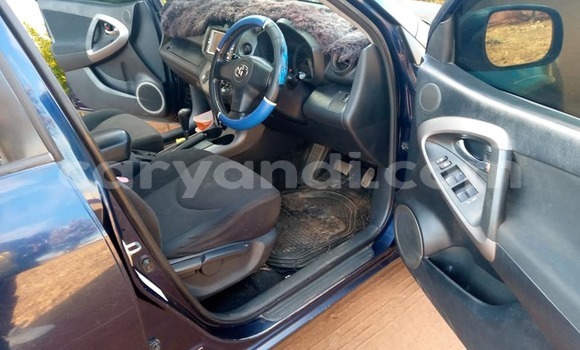 Acheter Occasion Voiture Toyota RAV4 Bleu à Lusaka, Zambie Acheter Occasion Voiture Toyota RAV4 Bleu à Lusaka, Zambie