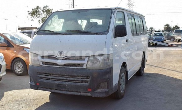 Acheter Import Voiture Toyota Hiace Blanc à Import - Dubai, Zambie Acheter Import Voiture Toyota Hiace Blanc à Import - Dubai, Zambie