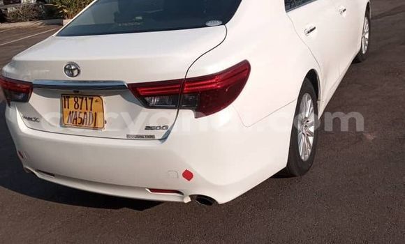 Tenga Tsaru Toyota Mark X Chena Mota in Lusaka in Zambia Tenga Tsaru Toyota Mark X Chena Mota in Lusaka in Zambia