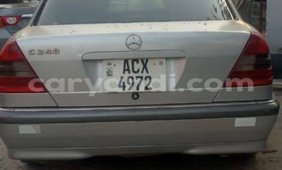Nunua Ilio tumika Mercedes-Benz C250 coupe Nyingine Gari ndani ya Lusaka nchini Zambia Nunua Ilio tumika Mercedes-Benz C250 coupe Nyingine Gari ndani ya Lusaka nchini Zambia