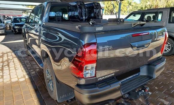 Acheter Occasion Voiture Toyota Hilux Rouge à Lusaka, Zambie Acheter Occasion Voiture Toyota Hilux Rouge à Lusaka, Zambie