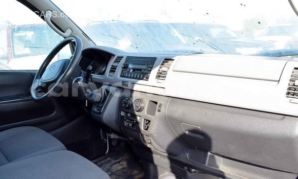 Acheter Import Voiture Toyota Hiace Blanc à Import - Dubai, Zambie Acheter Import Voiture Toyota Hiace Blanc à Import - Dubai, Zambie
