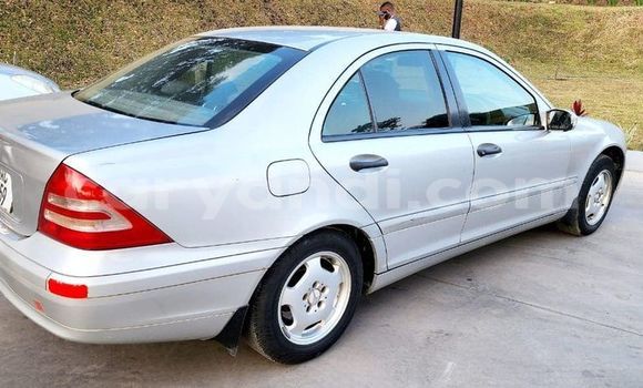 Buy Used Mercedes-Benz C250 coupe Other Car in Lusaka in Zambia Buy Used Mercedes-Benz C250 coupe Other Car in Lusaka in Zambia