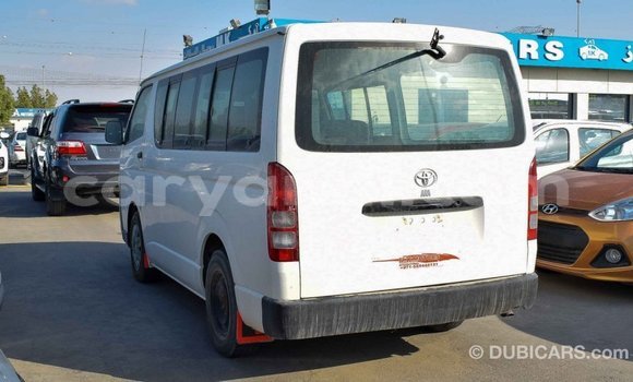 Acheter Import Voiture Toyota Hiace Blanc à Import - Dubai, Zambie Acheter Import Voiture Toyota Hiace Blanc à Import - Dubai, Zambie