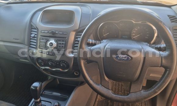 Acheter Occasion Voiture Ford Ranger Rouge à Lusaka, Zambie Acheter Occasion Voiture Ford Ranger Rouge à Lusaka, Zambie