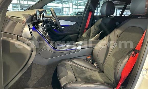 Acheter Occasion Voiture Mercedes‒Benz AMG GLC Coupe Blanc à Lusaka, Zambie Acheter Occasion Voiture Mercedes‒Benz AMG GLC Coupe Blanc à Lusaka, Zambie