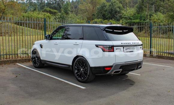 Acheter Occasion Voiture Land Rover Range Rover Blanc à Lusaka, Zambie Acheter Occasion Voiture Land Rover Range Rover Blanc à Lusaka, Zambie