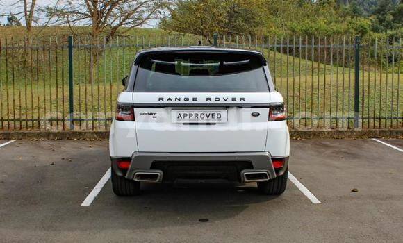 Acheter Occasion Voiture Land Rover Range Rover Blanc à Lusaka, Zambie Acheter Occasion Voiture Land Rover Range Rover Blanc à Lusaka, Zambie