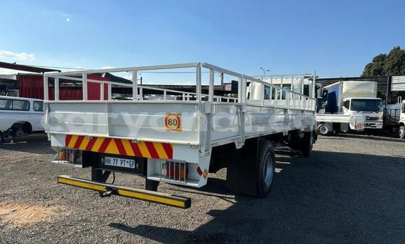 Buy Used Isuzu FTR 850 White Truck in Lusaka in Zambia Buy Used Isuzu FTR 850 White Truck in Lusaka in Zambia