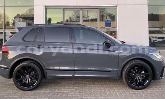 Acheter Occasion Voiture Volkswagen Tiguan Gris à Lusaka, Zambie Acheter Occasion Voiture Volkswagen Tiguan Gris à Lusaka, Zambie