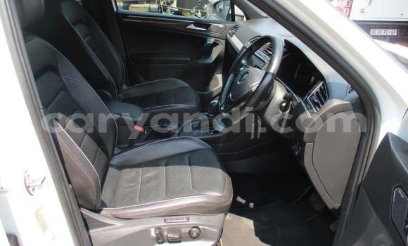 Buy Used Volkswagen Tiguan Silver Car in Kitwe in Zambia Buy Used Volkswagen Tiguan Silver Car in Kitwe in Zambia
