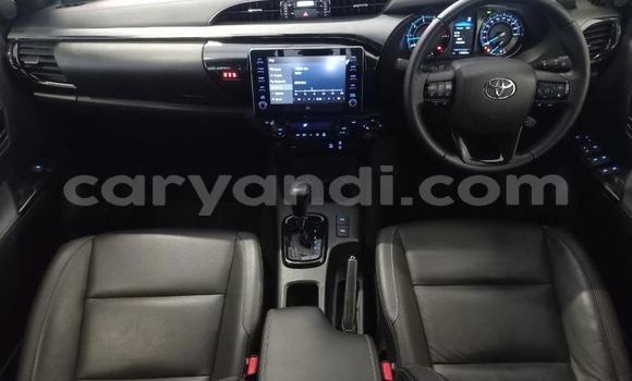 Buy Used Toyota Hilux White Car in Lusaka in Zambia Buy Used Toyota Hilux White Car in Lusaka in Zambia