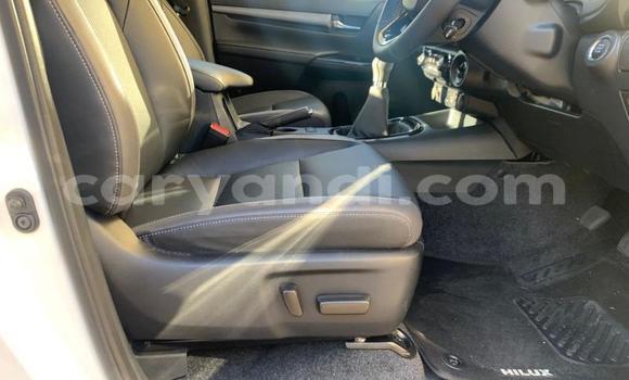 Buy Used Toyota Hilux Silver Car in Lusaka in Zambia Buy Used Toyota Hilux Silver Car in Lusaka in Zambia